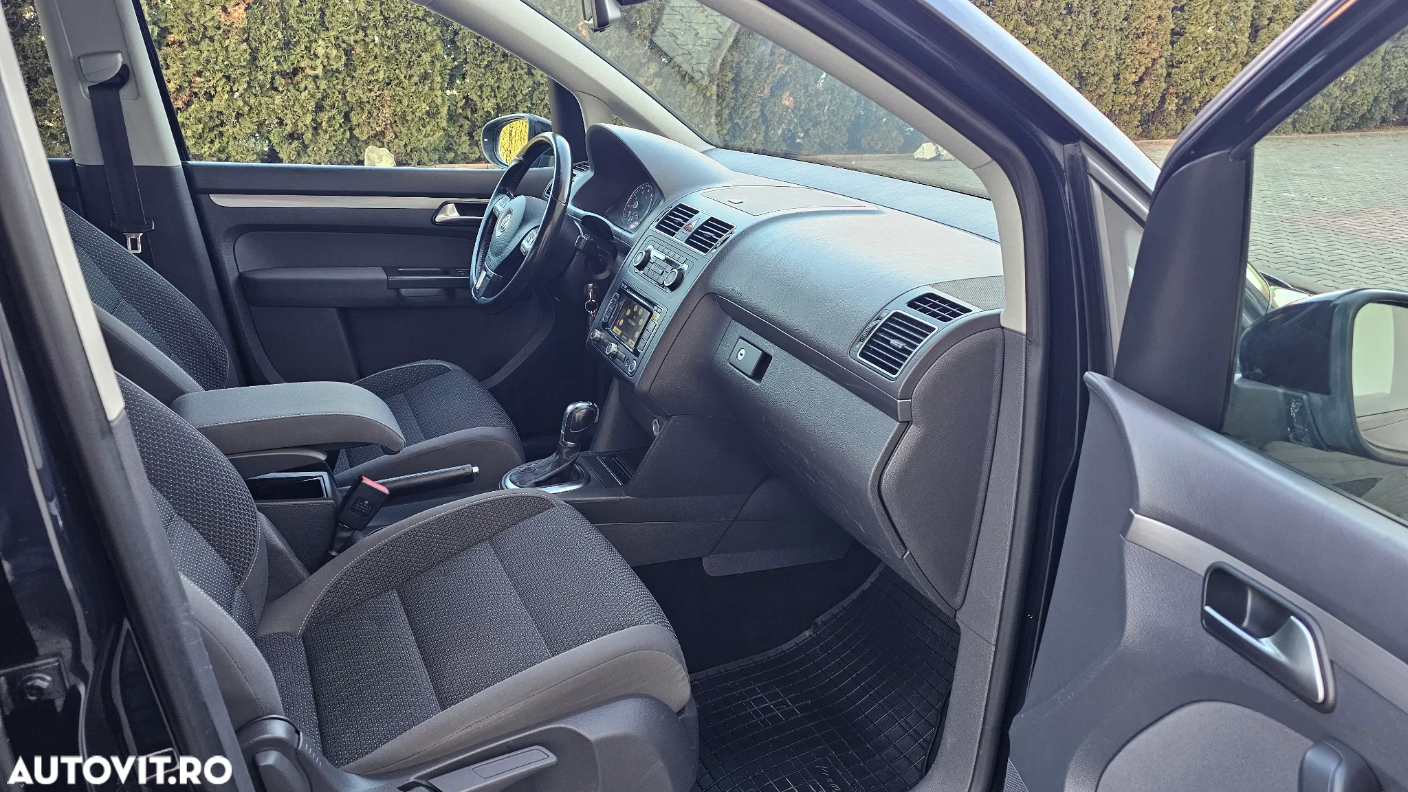 Volkswagen Touran 1.4 TSI DSG Highline - 7