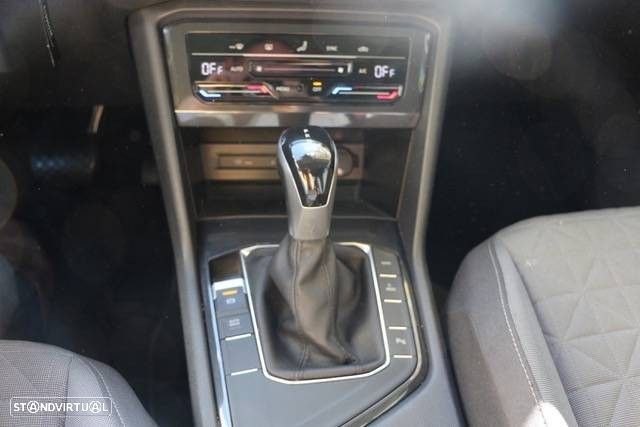 VW Tiguan 1.4 TSI eHybrid Conceptline DSG - 18