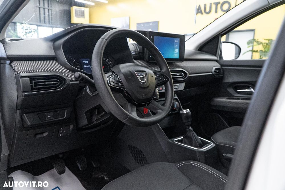 Dacia Logan TCe 90 MT6 Prestige - 7