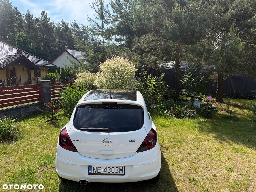 Opel Corsa 1.4 16V Edition - 24