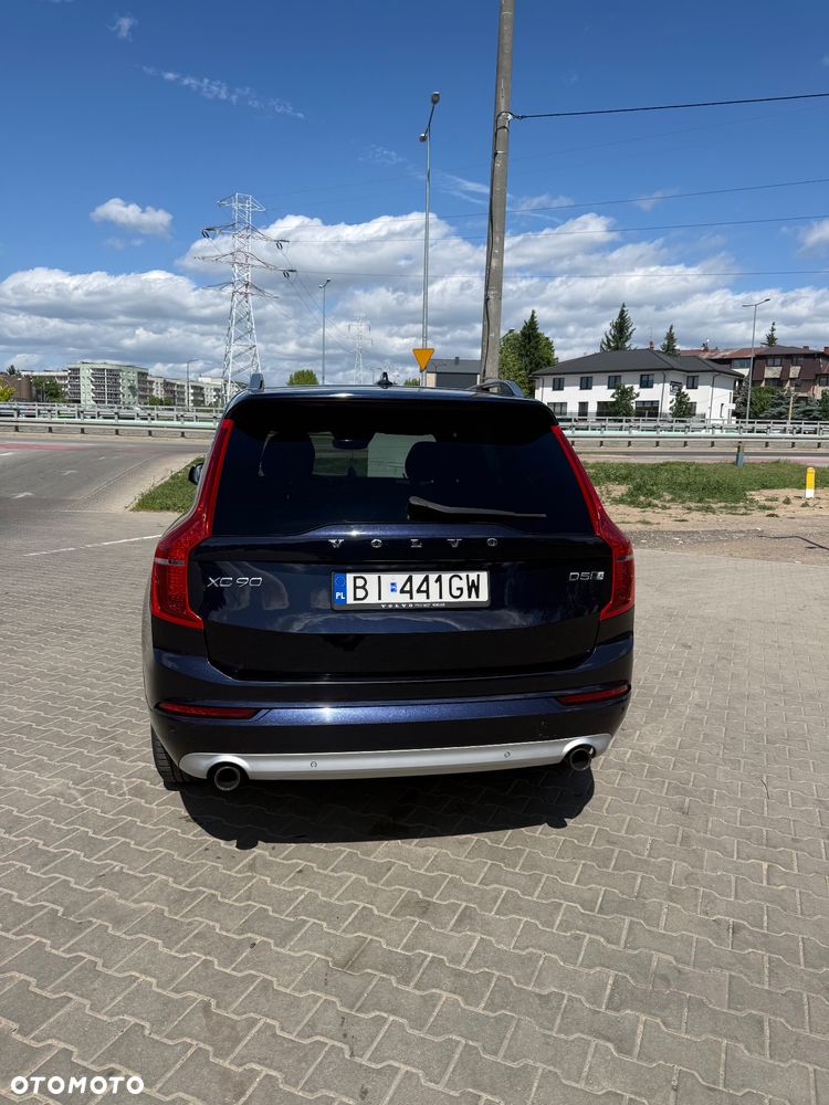 Volvo XC 90 D5 AWD Momentum 7os - 4