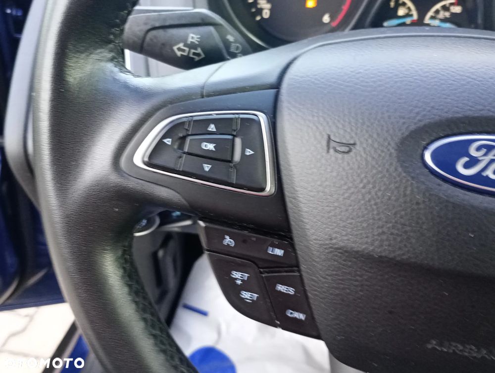Ford Focus 1.6 TDCi Titanium - 23