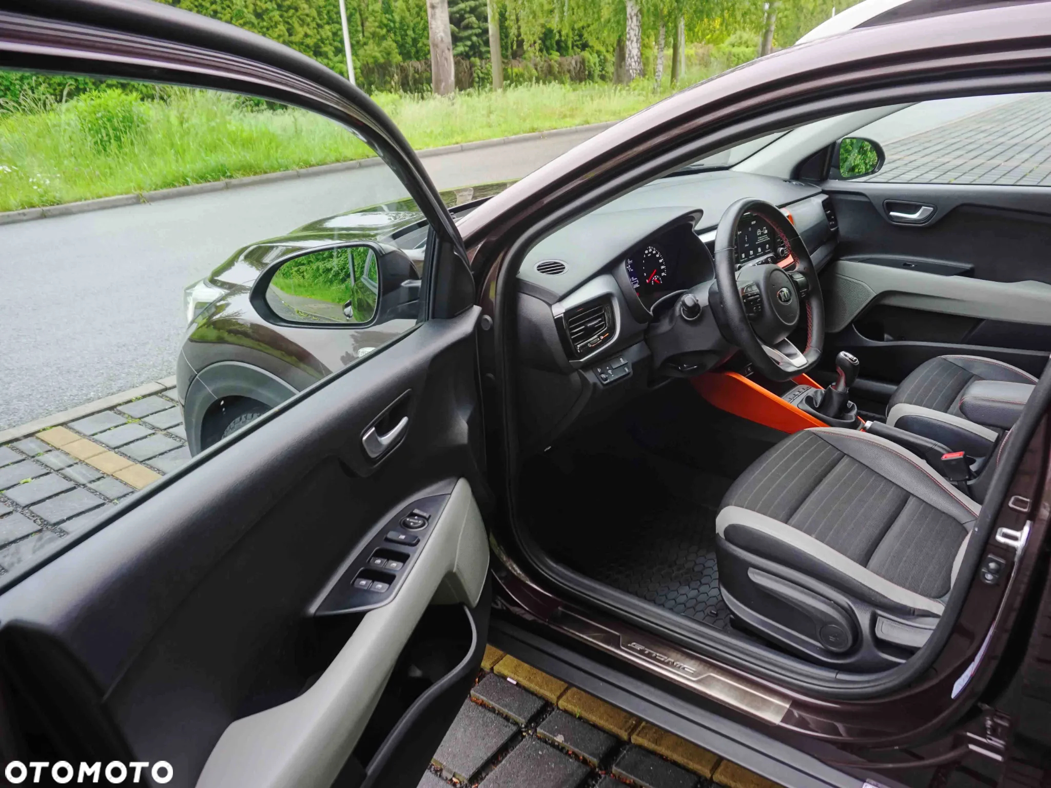 Kia Stonic 1.0 T-GDI L - 14