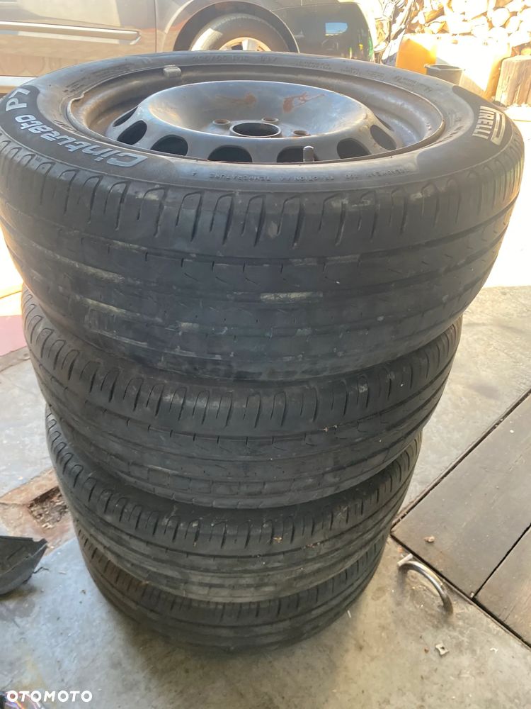 Volkswagen Touran 1.6 Trendline - 14