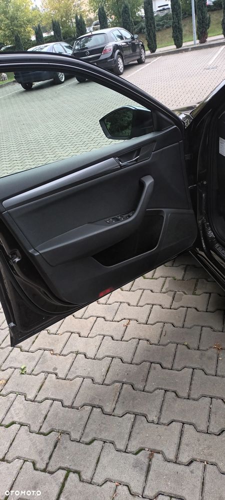 Skoda Superb 1.4 TSI ACT Active - 14