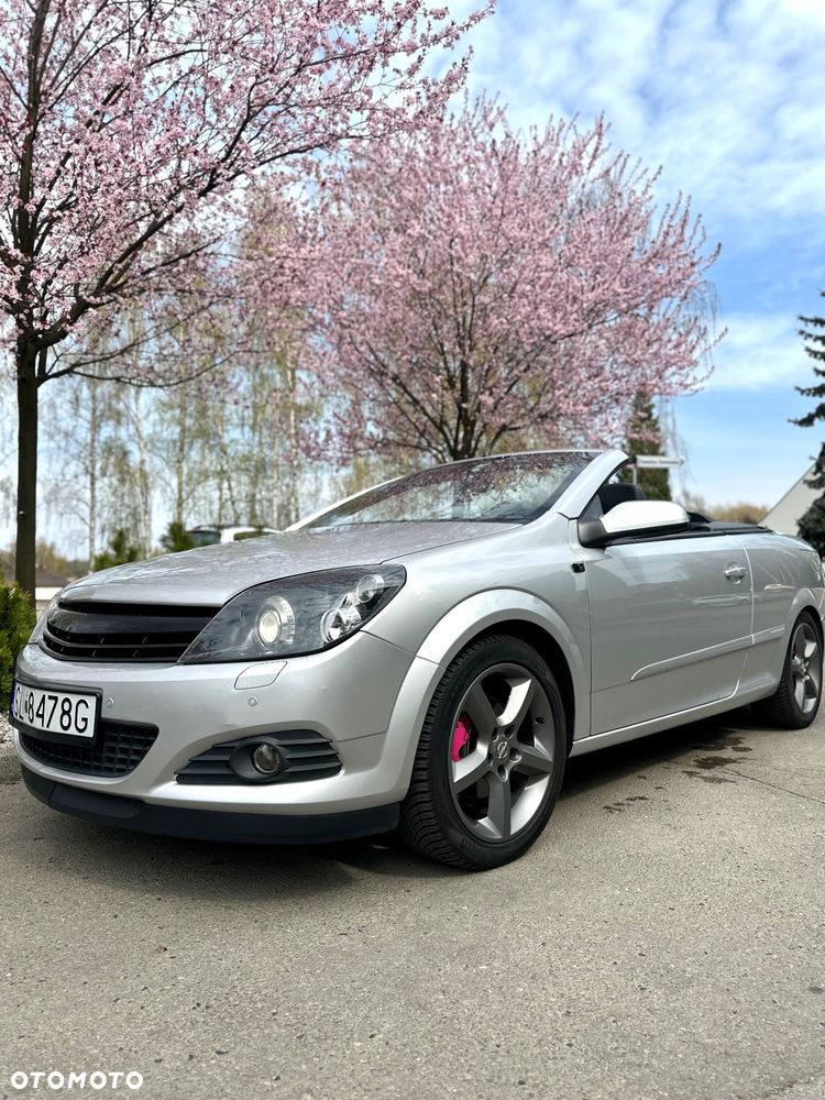 Opel Astra 1.8 Automatik Cosmo - 2