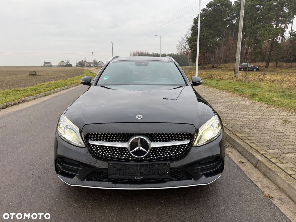 Mercedes-Benz Klasa C 220 d 4Matic 9G-TRONIC AMG Line - 9