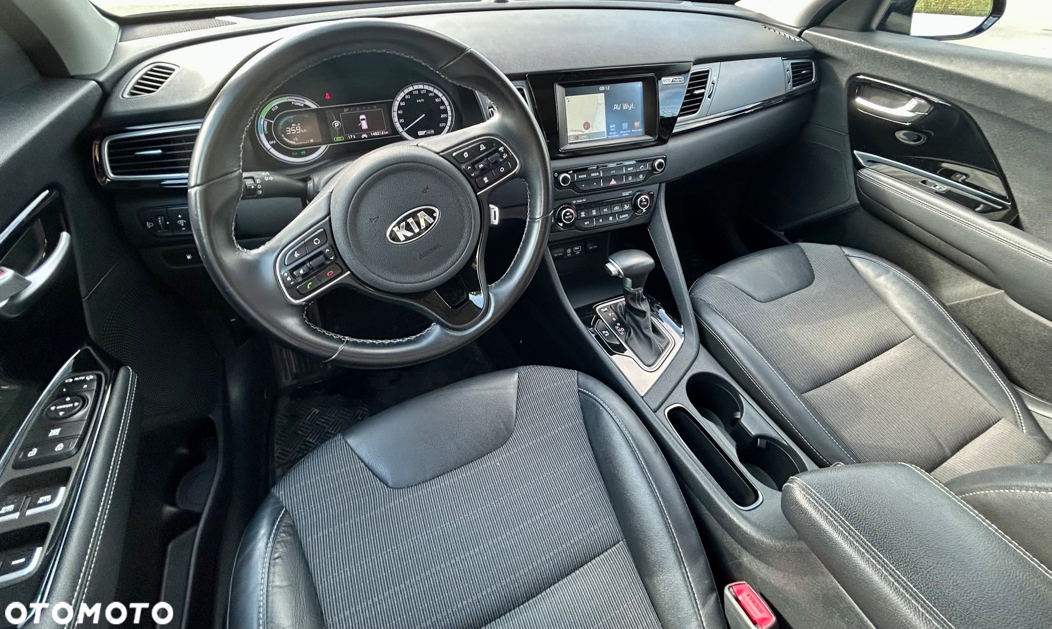 Kia Niro 1.6 GDI Hybrid L - 13