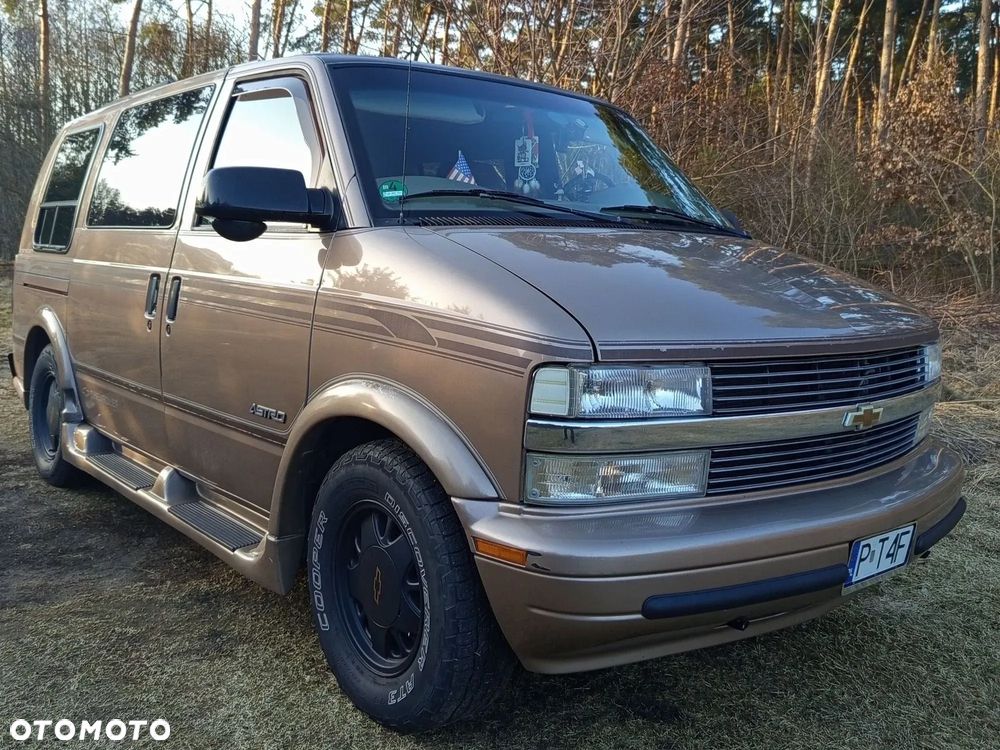 Chevrolet Astro 4.3i V6 - 1