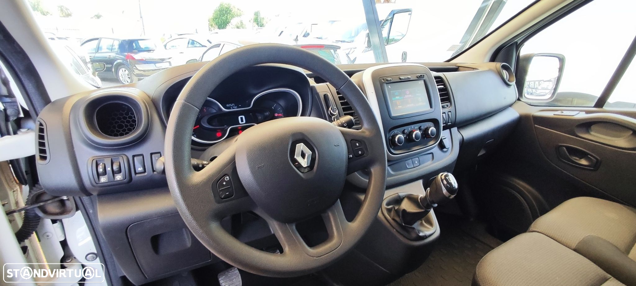 Renault Trafic 2.0 dCi L1H1 1.0T Intens - 13