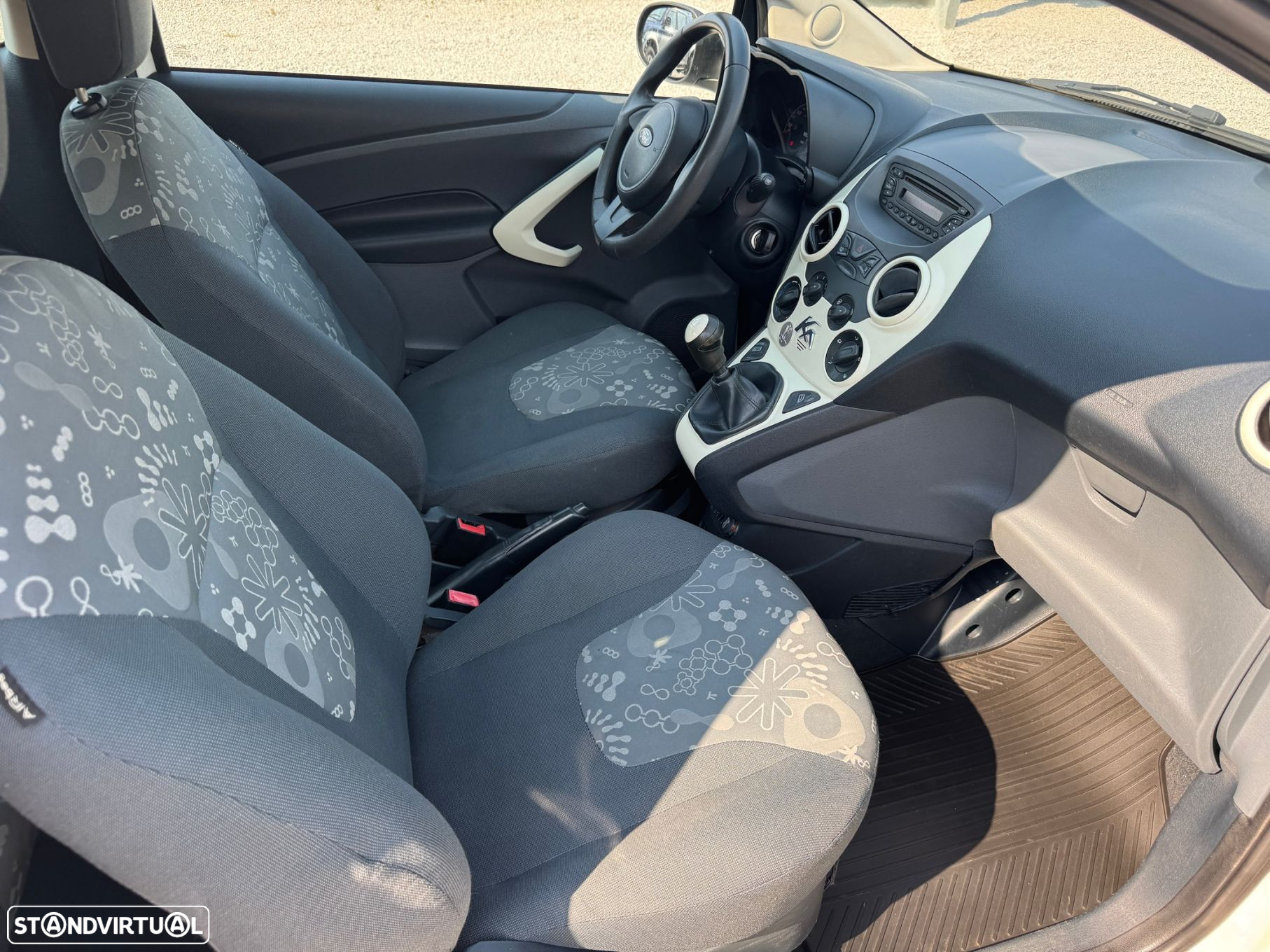 Ford KA 1.2 City - 9