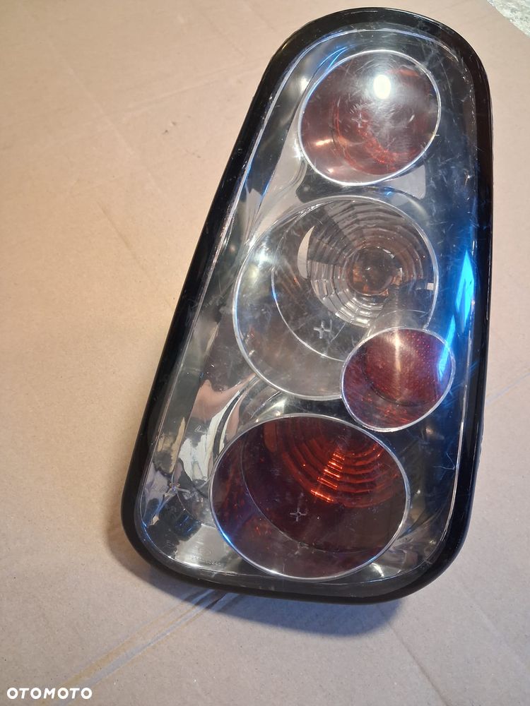 Lampa tył MINI R50  prawa  6321-6916395.9 OE - 2