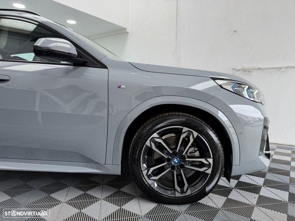 BMW iX2 xDrive30 Pack Desportivo M Pro - 33