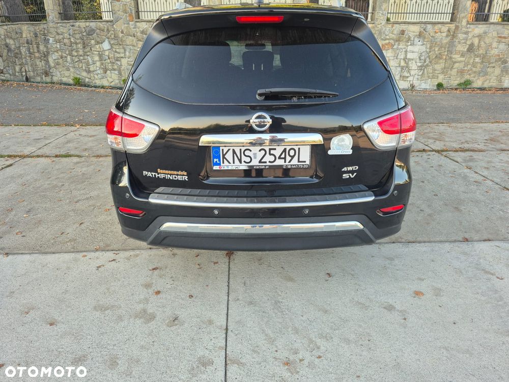 Nissan Pathfinder - 14