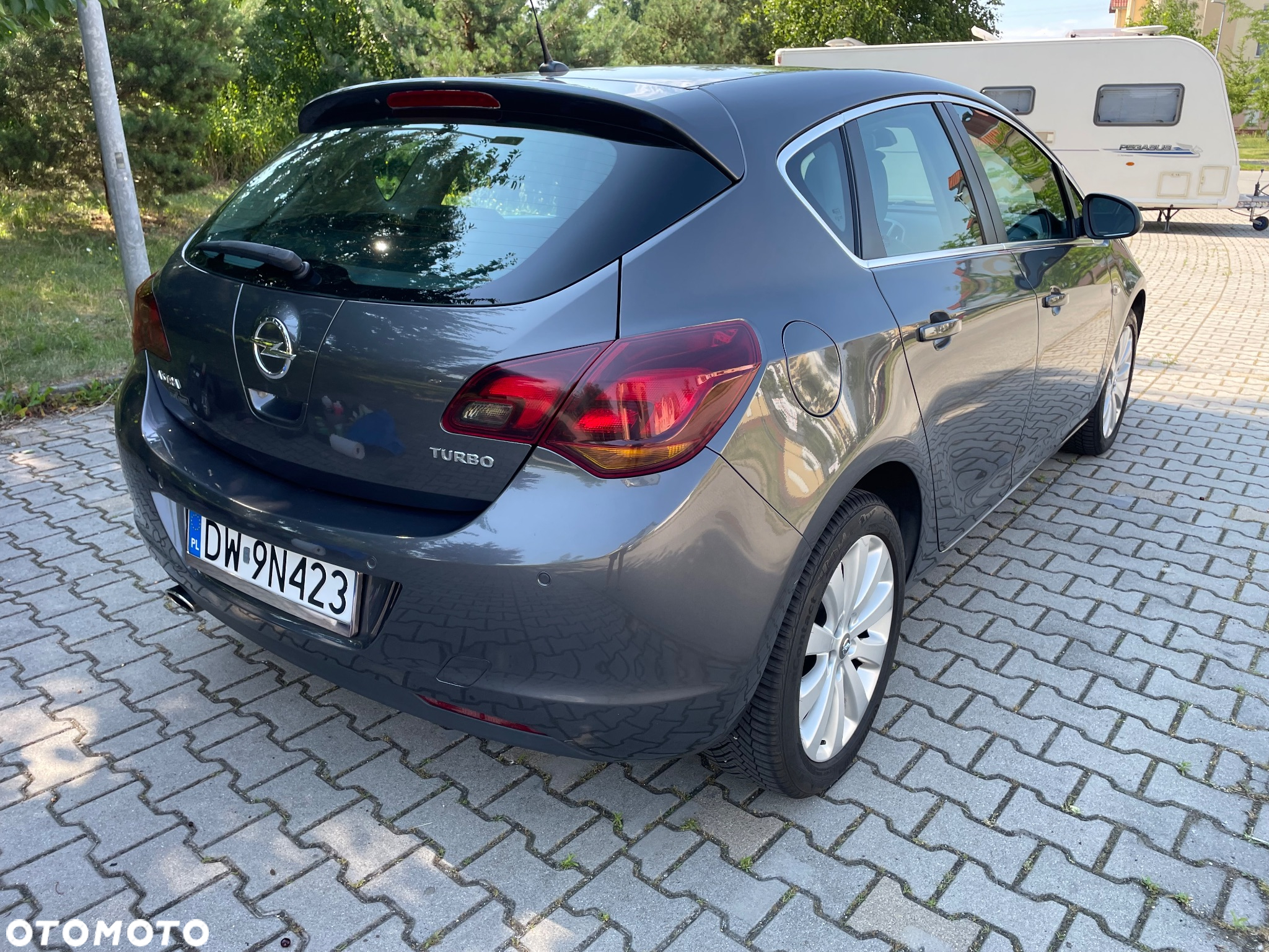 Opel Astra 1.4 Turbo Cosmo - 4