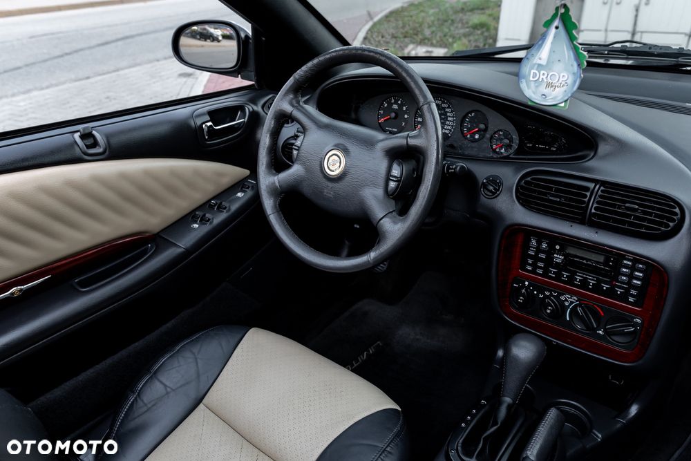 Chrysler Stratus - 31