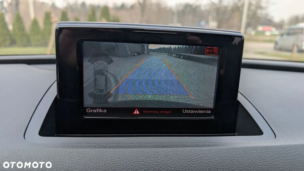 Audi Q3 2.0 TDI Quattro Edycja Specjalna - 22