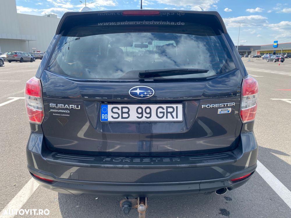 Subaru Forester 2.0D Exclusive - 4
