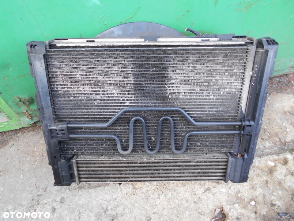 Bmw E90 E91 320 D komplet chlodnic chlodnica  intercooler - 1