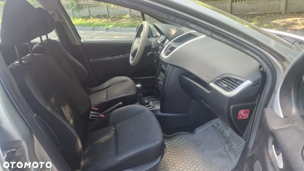 Peugeot 207 95 VTi Premium - 8