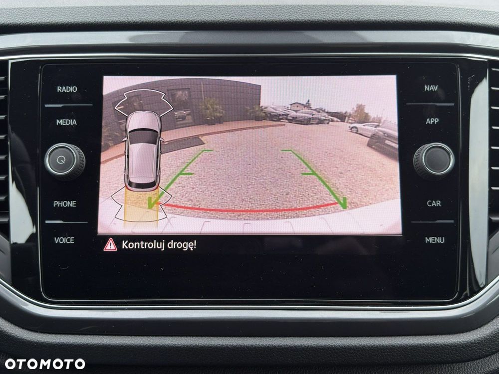 Volkswagen T-Roc - 26