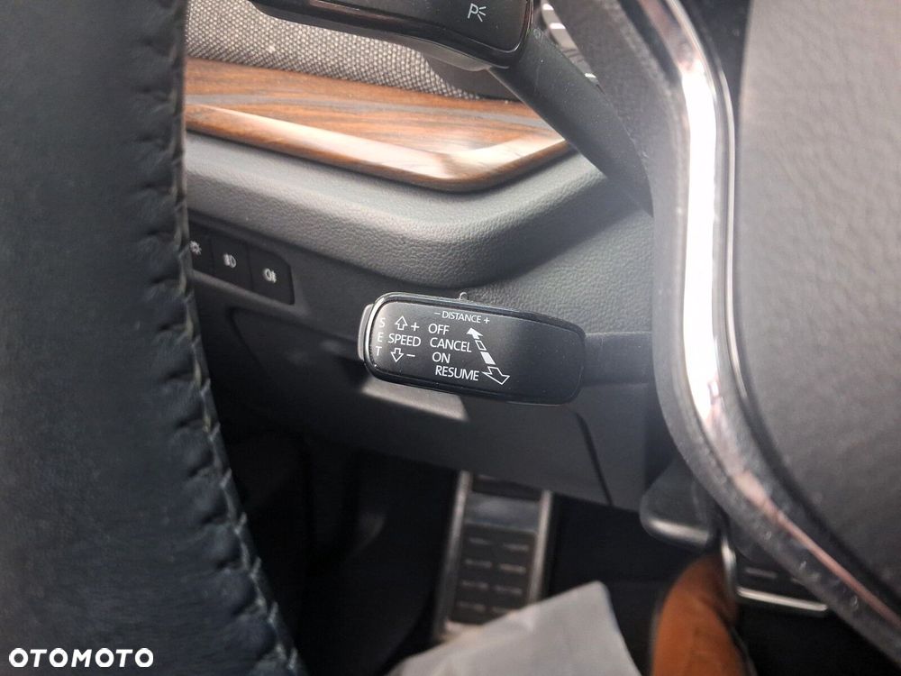 Skoda Octavia 1.5 TSI e-TEC DSG Scout - 28
