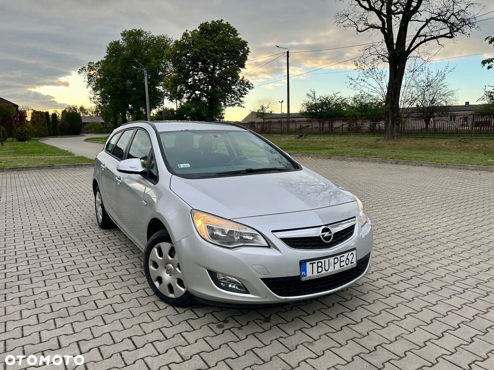 Opel Astra 1.7 CDTI DPF Style - 1