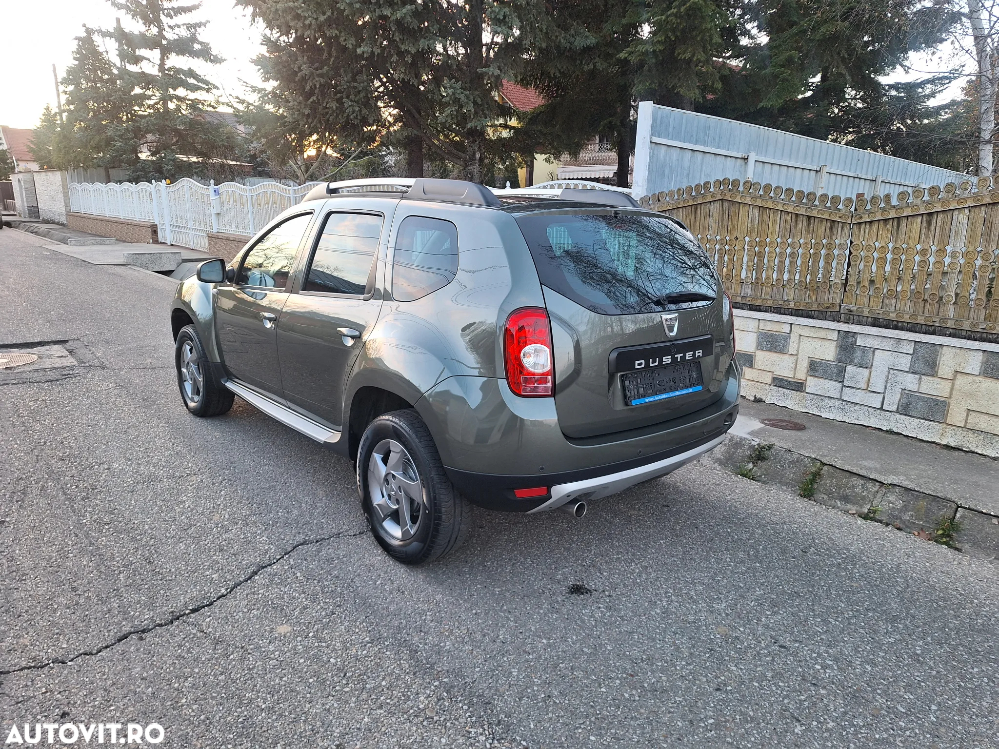 Dacia Duster 1.5 dCi 4x2 Prestige - 18