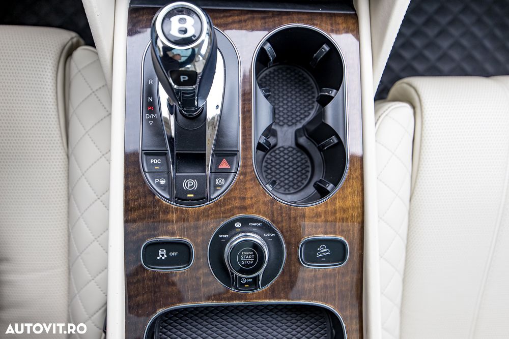 Bentley Bentayga - 33