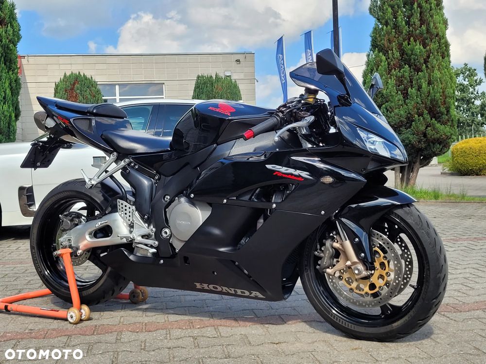 Honda CBR - 22