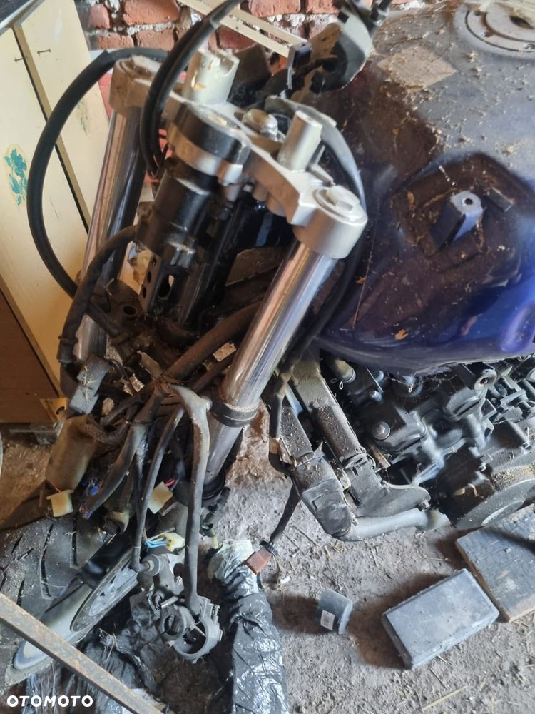 Honda CBF - 5