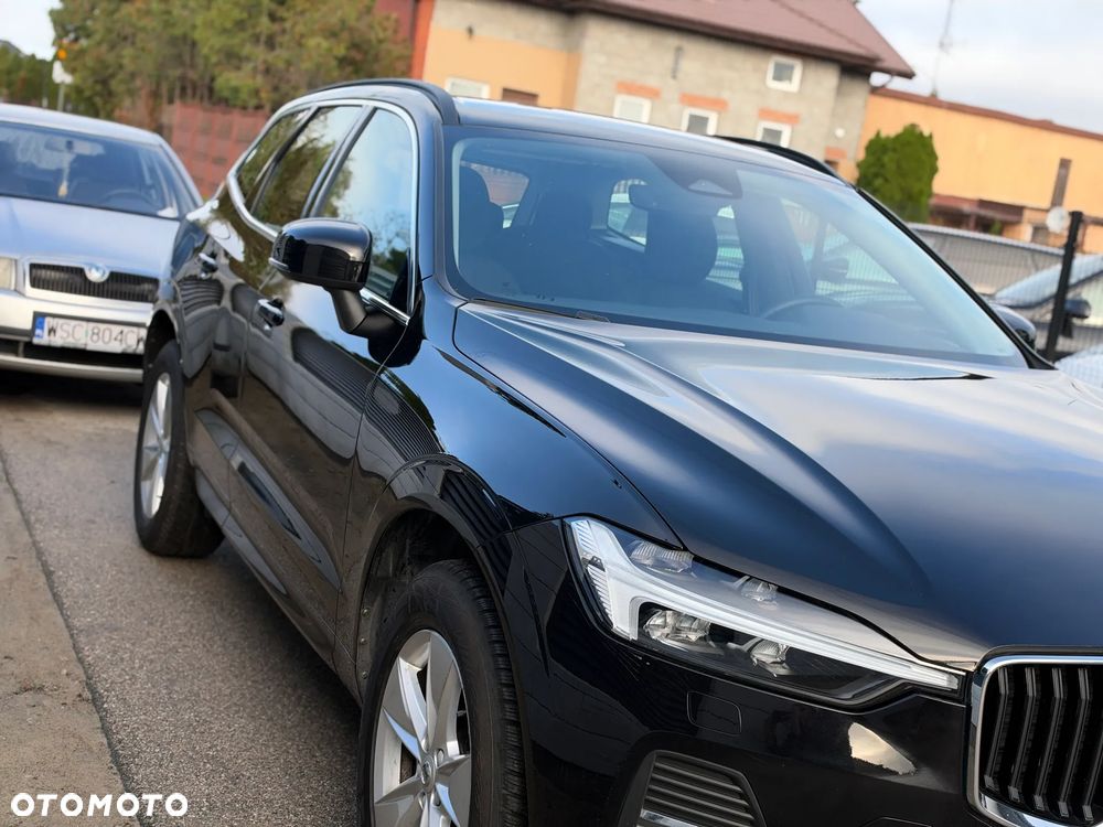 Volvo XC 60 B4 B Momentum Pro - 37