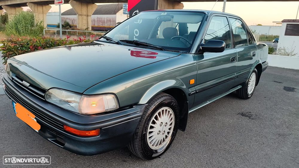 Toyota Corolla Sedan 1.3 Silver Line - 1