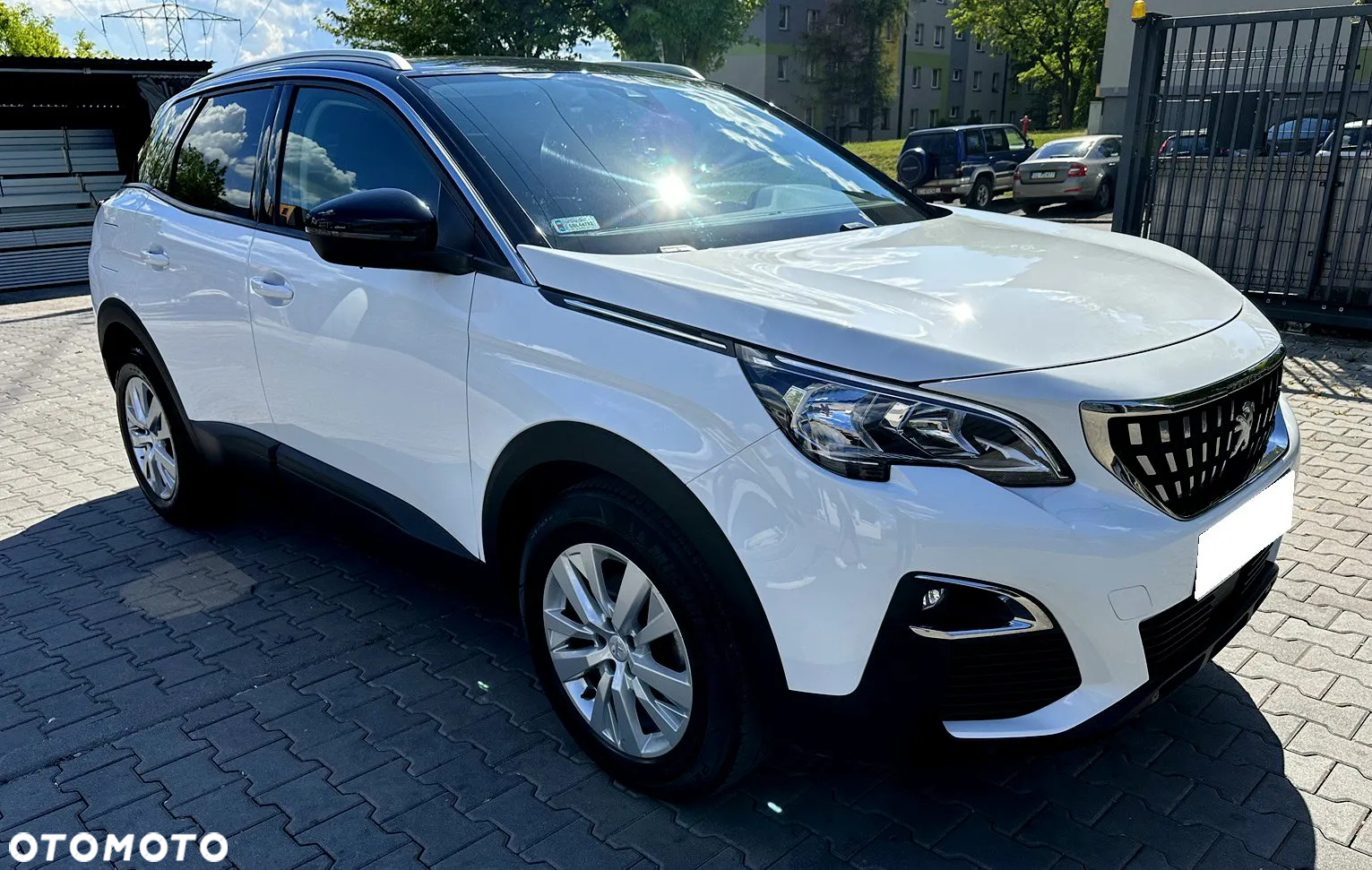 Peugeot 3008 1.2 PureTech Allure S&S EAT6 - 2