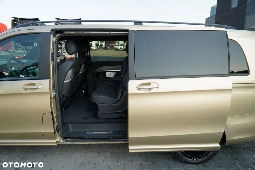 Mercedes-Benz Klasa V 300 d 4-Matic 9G-Tronic Exclusive (ekstra d³) - 33