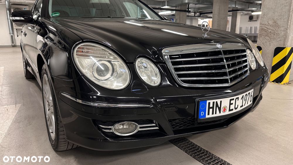Mercedes-Benz Klasa E 350 4Matic Avantgarde Sport Edition - 8