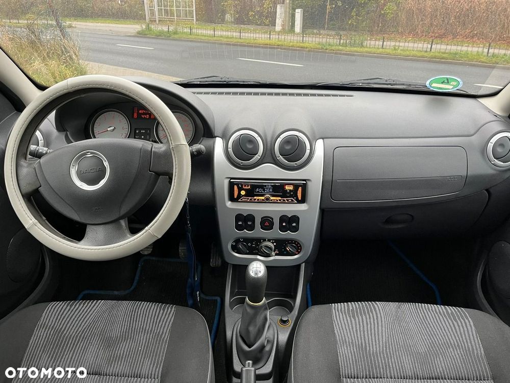 Dacia Sandero - 11