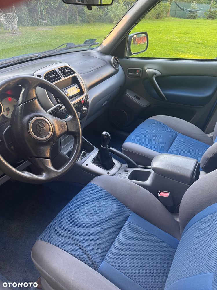 Toyota RAV4 2.0 VVT-i 4x4 - 9