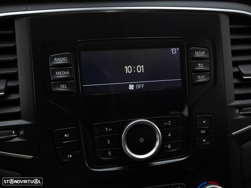 Renault Mégane 1.5 Blue dCi Zen — fotografia 14