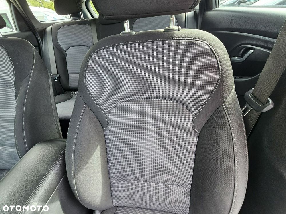 Hyundai i30 1.5 DPI Modern - 14