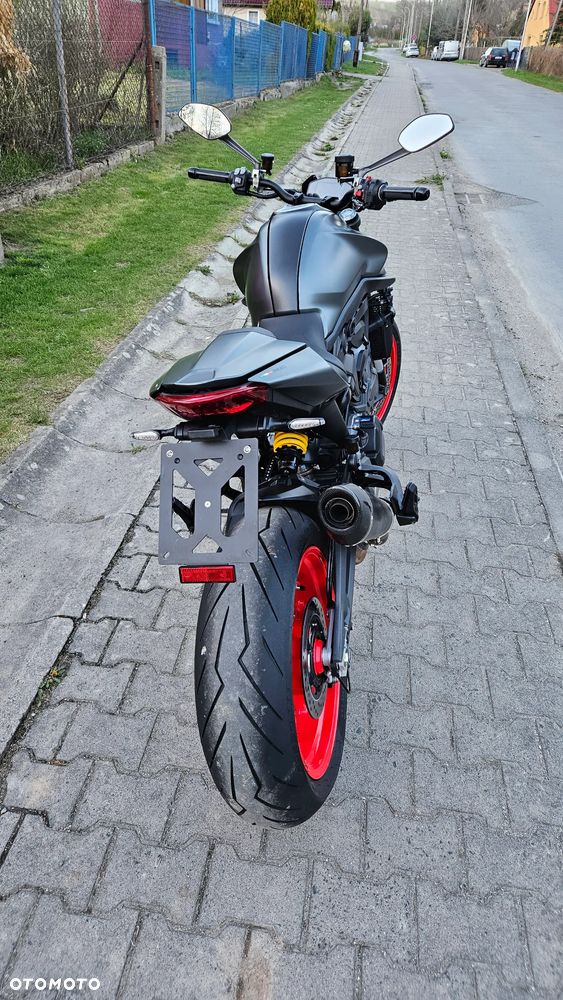 Ducati Monster - 16