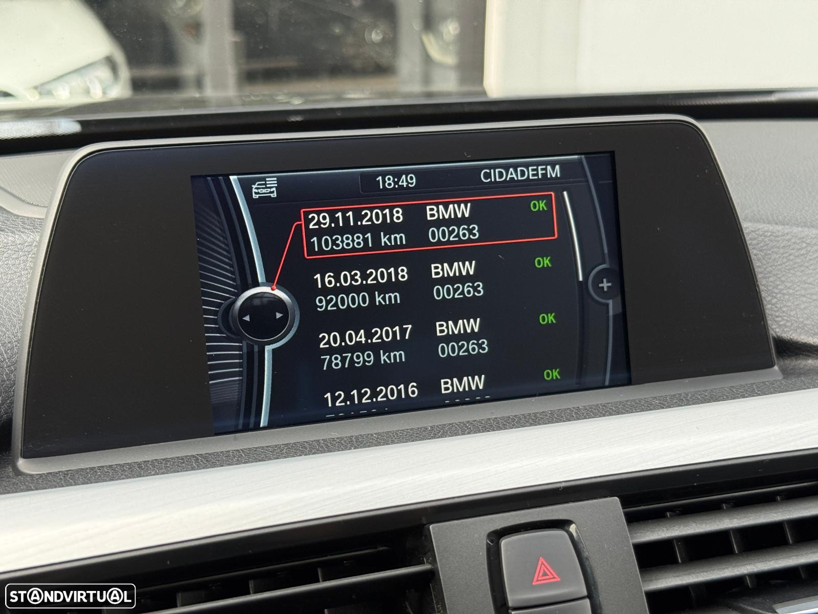BMW 320 d Pack M - 24
