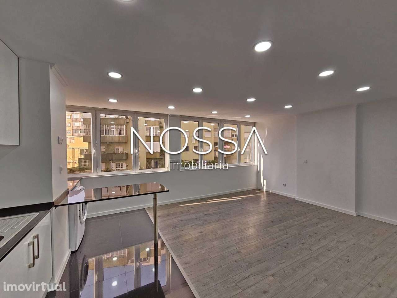 Apartamento T2 remodelado na Pontinha - Grande imagem: 3/19