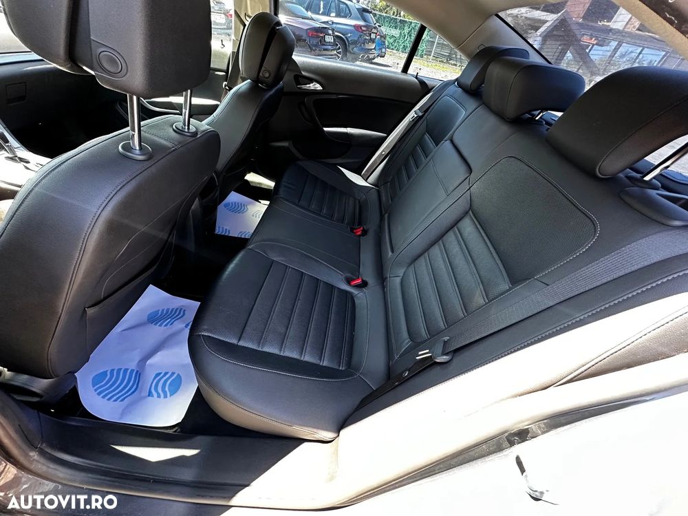 Opel Insignia 2.0 CDTI ECOTEC Edition Aut. - 9