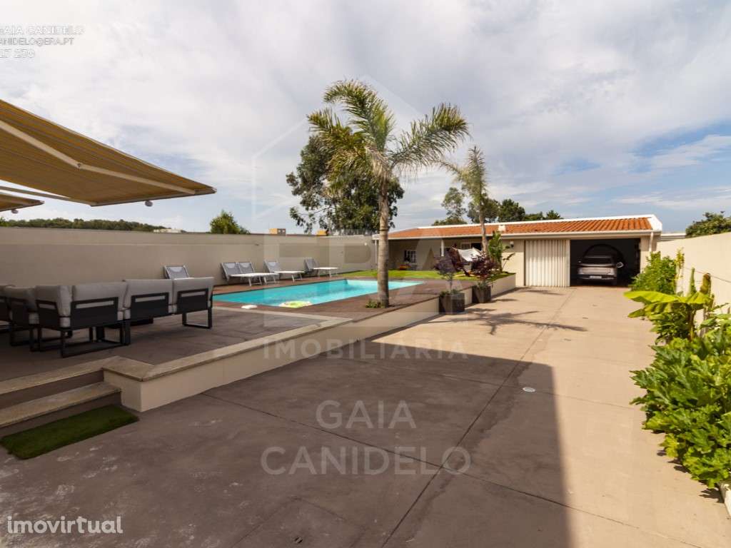 Moradia V3 junto ao mar e com piscina - Grande imagem: 2/25