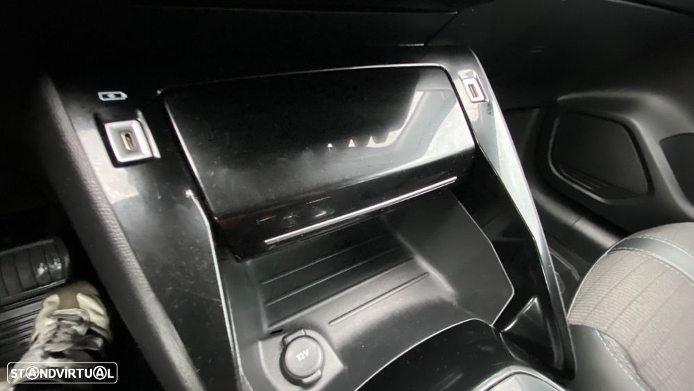 Peugeot e-208 50 kWh Allure Pack - 51