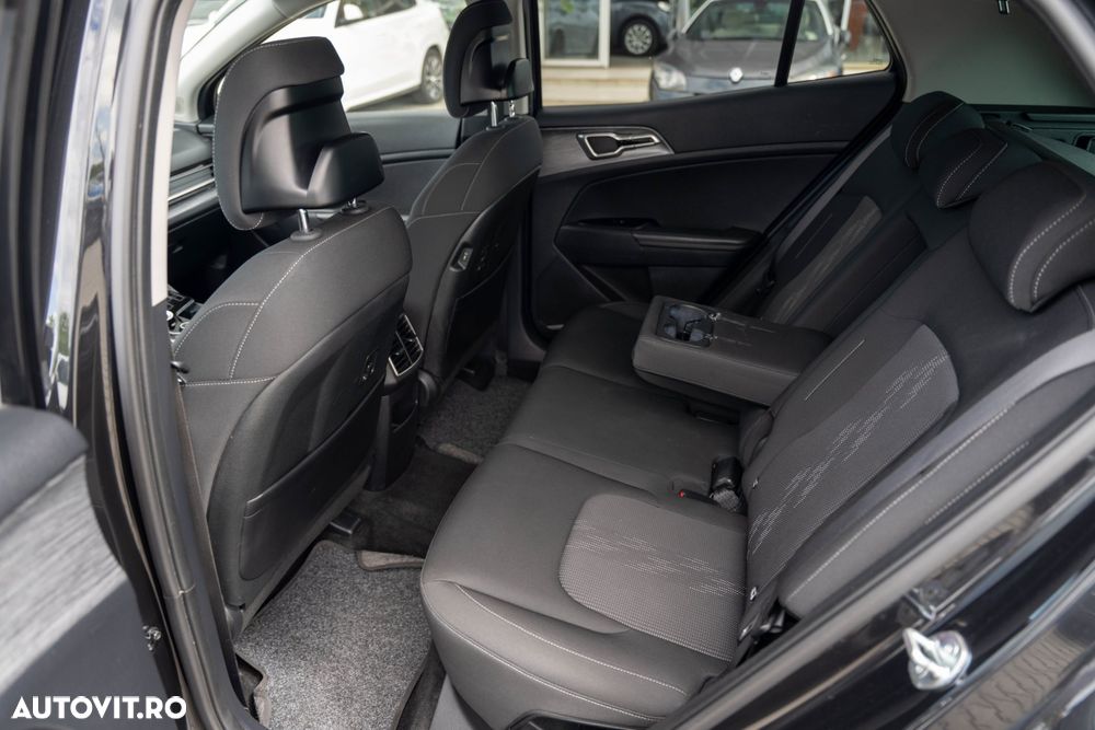 Kia Sportage 1.6 DSL MHEV 7DCT HP 4x2 Style - 18