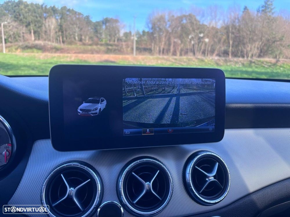 Mercedes-Benz CLA 200 d Shooting Brake Urban - 23