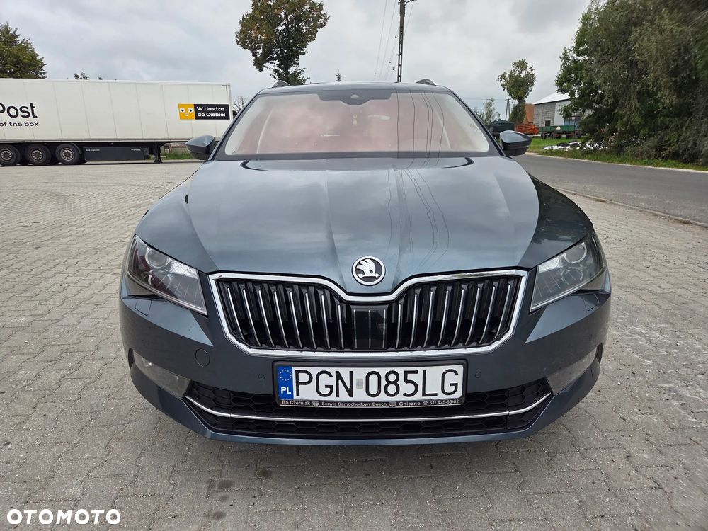 Skoda Superb 2.0 TSI Style DSG - 7