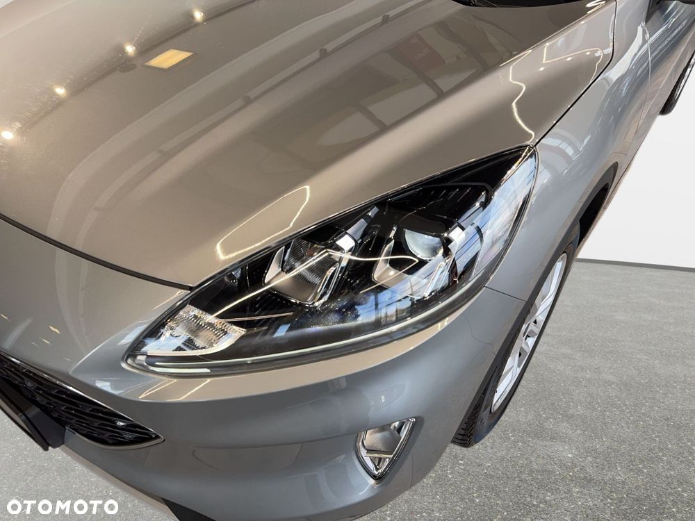 Ford Kuga - 10
